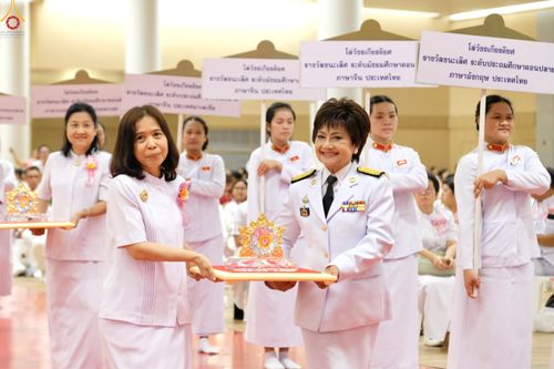 ภาพ No.311954:วันอังคารที่ 3 มีนาคม พ.ศ.2569 พิธีมอบโล่วัชรเกียรติยศ โครงการตอบปัญหาธรรมะทางก้าวหน้า ครั่งที่ 43, พิธีมอบโล่วัชรเกียรติยศ โครงการสอบตอบปัญหาศีลธรรม เพื่อสันติภาพโลก (World-Pec) ครั้งที่ 19 ณ สภาธรรมกายสากล วัดพระธรรมกาย