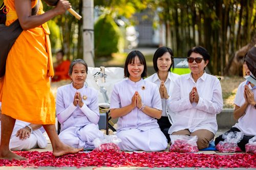 ภาพ No.305770:วันที่ 25 มกราคม พ.ศ. 2569 พิธีต้อนรับพระธรรมยาตรา วัดพระธรรมกาย(ภาพชุดที่ 3) ในโครงการธรรมยาตรา กตัญญูบูชา มหาปูชนียาจารย์ พระมงคลเทพมุนี(สด จนฺทสโร) พระผู้ปราบมาร อนุสรณ์สถาน 7 แห่ง ปีที่ 14