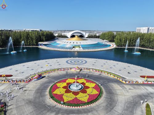 ภาพ No.279593:วันที่ 2 มกราคม พ.ศ.2569 พิธีต้อนรับพระธรรมยาตรา ครั้งที่ 1 ณ วัดพระธรรมกาย (วิหารหลวงปู่ - พระมหาธรรมกายเจดีย์)