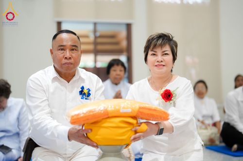 ภาพ No.341414:วันอาทิตย์ที่ 26 กรกฎาคม พ.ศ. 2569 ​โครงการอุปสมบทหมู่บูชาธรรมมหาปูชนียาจารย์ รุ่นที่ ๑ วัดกลางธนรินทร์ ต.บ้านแป้ง อ.พรหมบุรี จ.สิงห์บุรี