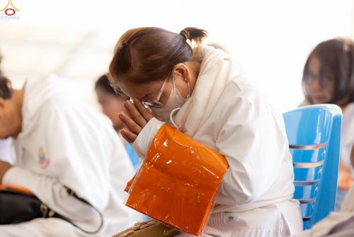 ภาพ No.291496:วันที่ 9 มกราคม พ.ศ. 2569  พิธีทอดผ้าป่าทำนุบำรุงศาสนสถาน  ณ วัดสรรเพรช อ.สามพราน จ.นครปฐม  ในโครงการธรรมยาตรา กตัญญูบูชา มหาปูชนียาจารย์  พระมงคลเทพมุนี(สด จนฺทสโร) พระผู้ปราบมาร  อนุสรณ์สถาน 7 แห่ง ปีที่ 14