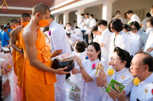 ภาพ No.116216:พิธีตักบาตรพระธรรมยาตรา ณ อนุสรณ์สถานลำดับที่ 4 สถานที่เกิดด้วยกายธรรม วัดโบสถ์(บน) จ.นนทบุรี วันที่ 21 มกราคม พ.ศ. 2567