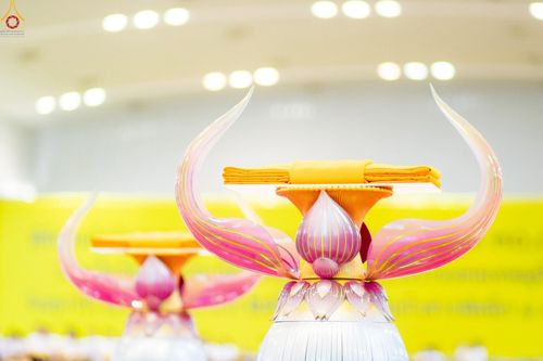 ภาพ No.251735:วันที่ 10 ตุลาคม พ.ศ. 2568 พิธีทอดผ้าป่าสมทบกฐินวัดพระธรรมกาย และสมทบกฐิน 30,000 กว่าวัดทั่วประเทศ ครั้งที่ 3 ณ สภาธรรมกายสากล วัดพระธรรมกาย