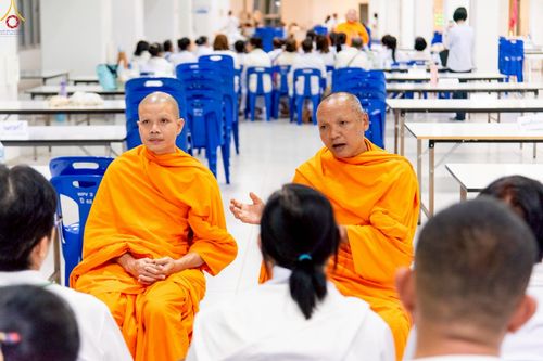 ภาพ No.242417:วันที่ ๒๙ - ๓๑ สิงหาคม พ.ศ. ๒๕๖๘ สัมมนารวมใจผู้นำบุญ บูชาธรรม ๘๑ ปี  หลวงพ่อธัมมชโย รุ่นที่ ๒ กฐินสามัคคีทั่วไทย ๓๐,๐๐๐ วัด โครงการอุปสมบทบูชาธรรมมหาปูชนียาจารย์  ๓,๐๐๐ รูป