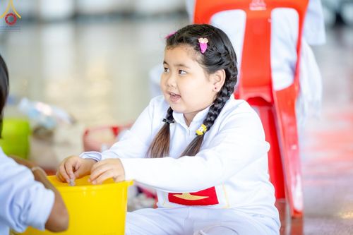 ภาพ No.178146:พิธีทอดผ้าป่าต้นสมบัติจักรพรรดิ ในวันอาทิตย์ที่ 1 ธันวาคม พ.ศ. 2567 ณ สภาธรรมกายสากล วัดพระธรรมกาย