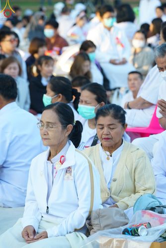 ภาพ No.103841:พิธีตักบาตรพระ 1,000 รูป ครั้งที่ 7 ถวายเป็นพุทธบูชา เพื่อช่วยเหลือคณะสงฆ์ 323 วัด 4 จังหวัดชายแดนภาคใต้ และถวายแด่คณะสงฆ์จังหวัดพิษณุโลก ณ ลานธรรมธุดงคสถานพิษณุโลก อ.วังทอง จ.พิษณุโลก วันที่ 24 ธันวาคม พ.ศ. 2566