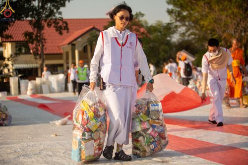 ภาพ No.115775:V.15 สามัคคี การเตรียมงาน เก็บงาน การรับบุญของเจ้าหน้าที่หน่วยงานต่างๆ เพื่อโครงการธรรมยาตรา กตัญญูบูชามหาปูชนียาจารย์ พระมงคลเทพมุนี (สด จนฺทสโร) พระผู้ปราบมาร อนุสรณ์สถาน 7 แห่ง ปีที่ 12 ระหว่างวันที่ 2 - 31 มกราคม พ.ศ.2567