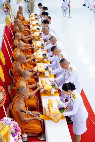 ภาพ No.237639:พิธีเจริญพระพุทธมนต์ ปฏิบัติธรรมเจริญสมาธิภาวนา และทำบุญตักบาตร ถวายพระราชกุศล เนื่องในโอกาสวันเฉลิมพระชนมพรรษา สมเด็จพระนางเจ้าสิริกิติ์ พระบรมราชินีนาถ พระบรมราชชนนีพันปีหลวง วันอังคารที่ 12 สิงหาคม พ.ศ. 2568  ณ อาคารปลูกศรัทธา 2 วัดพระธรรมกาย 