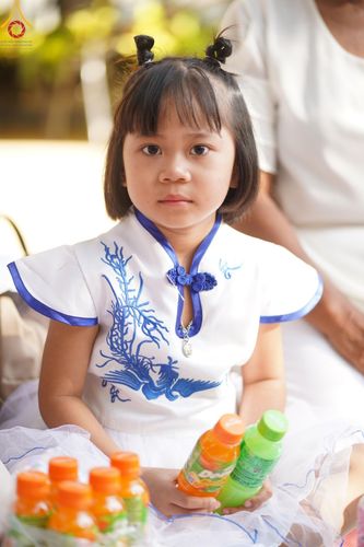 ภาพ No.61070:สามเณรออกบิณฑบาต และกิจกรรมอบรมสามเณร ในโครงการบรรพชาสามเณรฟื้นฟู พระพุทธศาสนาทั่วไทย ณ ศูนย์อบรมที่พักสงฆ์บ้านร่มเย็น จ.นราธิวาส วันที่ 2-15 เมษายน พ.ศ. 2567