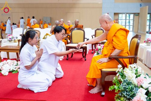 ภาพ No.267218:วันที่ 7 พฤศจิกายน พ.ศ. 2568 พิธีสอบธรรมสนามหลวง นักธรรมชั้นโท - เอก ณ สนามสอบวัดพระธรรมกาย