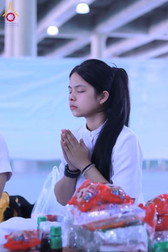 ภาพ No.145660:พิธีตักบาตรโครงการบรรพชาสามเณร โรงเรียนนานาชาติ รุ่นที่ 13 ณ มหารัตนวิหารคด 9 วัดพระธรรมกาย วันเสาร์ที่ 20 กรกฎาคม พ.ศ. 2567