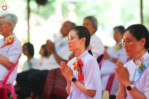 ภาพ No.97950:พิธีทอดกฐินสามัคคีทั่วไทย 5,000 วัด ณ ศูนย์ปฎิบัติธรรมแม่สรวย จ.เชียงราย วันที่ 19 พฤศจิกายน พ.ศ. 2566
