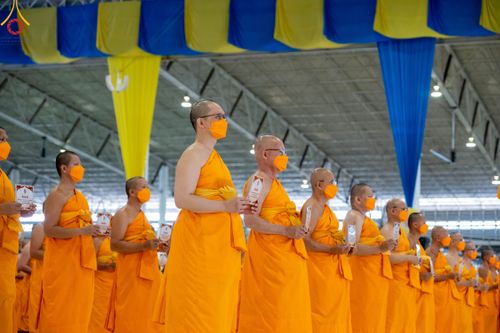 ภาพ No.102799:พิธีรับมอบต้นสมบัติจักรพรรดิ เพื่องานเผยแผ่พระพุทธศาสนาวิชชาธรรมกายไปทั่วโลก แด่ศูนย์ส่งเสริมศีลธรรมทั่วโลก 224 แห่ง วันอาทิตย์ที่ 17 ธันวาคม พ.ศ. 2566 ณ สภาธรรมกายสากล วัดพระธรรมกาย