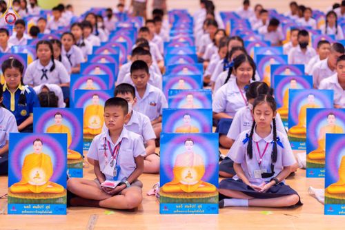 ภาพ No.103638:วันรวมพลังเด็กดี V-star ผู้นำฟื้นฟูศีลธรรมโลก จังหวัดสมุทรปราการ วันพุธที่ 20 ธันวาคม พ.ศ. 2566 ณ เมืองโบราณ จ.สมุทรปราการ