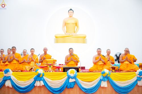 ภาพ No.260201:วันอาทิตย์ที่ 19 ตุลาคม พ.ศ. 2568 พิธีทอดกฐินสามัคคี  ณ ศูนย์ปฏิบัติธรรมและศูนย์อบรมเยาวชนเพชรบุรี  ต.ท่าแลง อ.ท่ายาง จ.เพชรบุรี