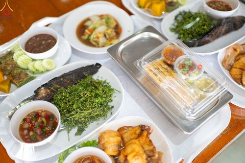 ภาพ No.104519:พิธีบุพเปตพลี ครั้งที่ 145 อุทิศบุญแด่หมู่ญาติที่ล่วงลับไปแล้ว และสืบทอดอายุพระพุทธศาสนา วันพุธที่ 27 ธันวาคม พ.ศ. 2566 (วันพระขึ้น 15 ค่ำ เดือน 12 ) ณ หอฉันคุณยายอาจารย์ฯ วัดพระธรรมกาย