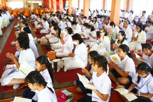 ภาพ No.200380:พิธีทอดผ้าป่าทำนุบำรุงศาสนสถาน ณ วัดผาสุการาม ตำบลบางไทรป่า อำเภอบางเลน จังหวัดนครปฐม ในโครงการธรรมยาตรา กตัญญูบูชา มหาปูชนียาจารย์ พระมงคลเทพมุนี(สด จนฺทสโร) พระผู้ปราบมาร อนุสรณ์สถาน 7 แห่ง ปีที่ 13 วันที่ 22 มกราคม พ.ศ. 2568