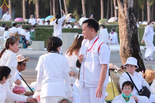 ภาพ No.208082:V.55 สารพัดV สารพัดดี ที่วัดพระธรรมกาย ในโครงการธรรมยาตรา กตัญญูบูชา มหาปูชนียาจารย์ พระมงคลเทพมุนี (สด จนฺทสโร) พระผู้ปราบมาร อนุสรณ์สถาน 7 แห่ง ปีที่ 13 ระหว่างวันที่ 2-31 มกราคม พ.ศ. 2568