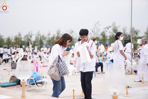 ภาพ No.119387:V.18 ทันทีม การเตรียมงาน เก็บงาน การรับบุญของเจ้าหน้าที่หน่วยงานต่างๆ เพื่อโครงการธรรมยาตรา กตัญญูบูชามหาปูชนียาจารย์ พระมงคลเทพมุนี (สด จนฺทสโร) พระผู้ปราบมาร อนุสรณ์สถาน 7 แห่ง ปีที่ 12 ระหว่างวันที่ 2 - 31 มกราคม พ.ศ.2567