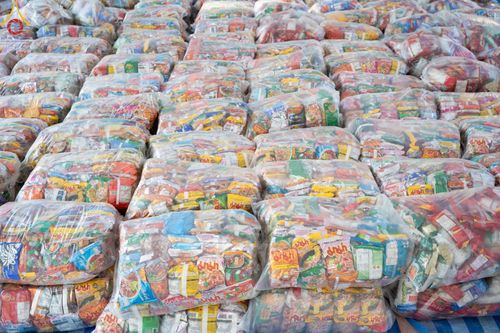 ภาพ No.131815:พิธีถวายสังฆทาน 323 วัด 4 จังหวัดชายแดนภาคใต้ ปีที่ 20 ครั้งที่ 167 และ พิธีมอบกองทุนหนุนแรงใจช่วยครูใต้ ปีที่ 17 ครั้งที่ 132 วันเสาร์ที่ 23 มีนาคม พ.ศ. 2567 ณ วัดมุจลินทวาปีวิหารพระอารามหลวง อ.หนองจิก จ.ปัตตานี