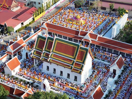 ภาพ No.195470:พิธีต้อนรับพระธรรมยาตรา ณ อนุสรณ์สถานลำดับที่ 4 สถานที่เกิดด้วยกายธรรม วัดโบสถ์(บน) ต.บางคูเวียง จ.นนทบุรี ในโครงการธรรมยาตรา กตัญญูบูชา มหาปูชนียาจารย์ พระมงคลเทพมุนี(สด จนฺทสโร) พระผู้ปราบมาร อนุสรณ์สถาน 7 แห่ง ปีที่ 13 วันที่ 15 มกราคม พ.ศ. 2568