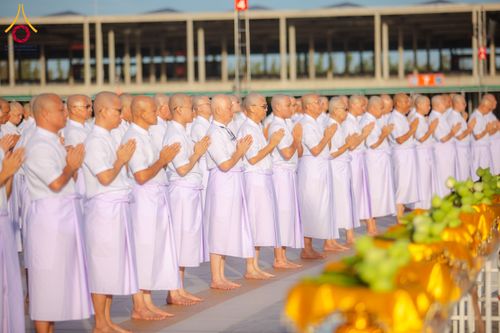 ภาพ No.144087:พิธีบรรพชาอุปสมบทหมู่ พระธรรมทายาทนานาชาติ(ภาษาจีน) รุ่น 19 ณ วัดพระธรรมกาย จ.ปทุมธานี วันเสาร์ที่ 13 กรกฎาคม พ.ศ. 2567