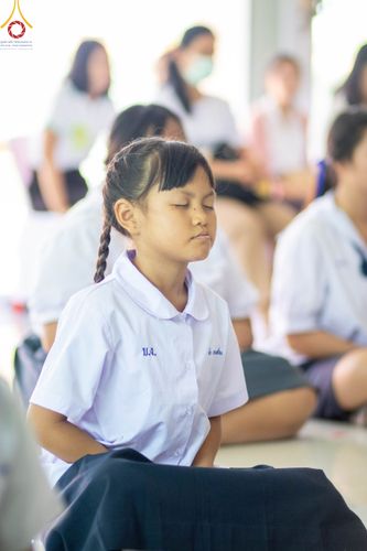 ภาพ No.104900:วันรวมพลังเด็กดี V-star ผู้นำฟื้นฟูศีลธรรมโลก จังหวัดกำแพงเพชร ณ ศูนย์ปฏิบัติธรรมกำแพงเพชร ในอุปถัมภ์พระพรหมวชิรปัญญาจารย์ วันที่ 22 ธันวาคม พ.ศ. 2566