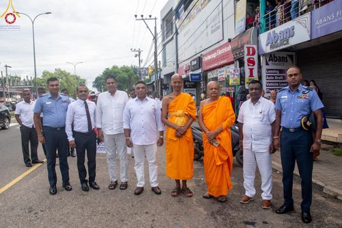 ภาพ No.139859:PhotoStory มหาศรัทธา ธรรมยาตราศรีลังกา EP.2 พิธีเปิดโครงการสยาม-ลังกา ธรรมยาตรา ฉลองเทศกาลวิสาขบูชาแห่งชาติ ศรีลังกา บูชาธรรม 80 ปีหลวงพ่อธัมมชโย เมื่อวันที่ 17 พฤษภาคม พ.ศ. 2567