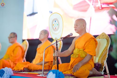 ภาพ No.255858:วันที่ 14 ตุลาคม พ.ศ. 2568 พิธีทอดกฐินสามัคคีทั่วไทย 30,000 วัด โดยคณะศิษยานุศิษย์ บูชาธรรม 81 ปี หลวงพ่อธัมมชโย ณ ศูนย์ปฏิบัติธรรมชัยนาท ต.ธรรมามูล อ.ชัยนาท จ.ชัยนาท