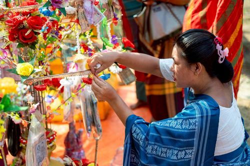 ภาพ No.257507:วันที่ 17 ตุลาคม พ.ศ. 2568 พิธีทอดกฐินสมทบวัดกัลยาณมิตรต่างประเทศ  บูชาธรรม 81 ปี หลวงพ่อธัมมชโย ณ ศูนย์ปฏิบัติธรรมไมตรีปูร์ เมืองคาร์การชารี ประเทศบังกลาเทศ 