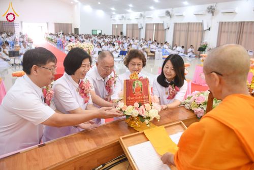 ภาพ No.166438:พิธีทอดกฐิน ณ ศูนย์ปฏิบัติธรรมสระบุรี ในโครงการกฐินสามัคคีทั่วไทย 30,000 วัด บูชาธรรม 80 ปี หลวงพ่อธัมมชโย โดยคณะศิษยานุศิษย์วัดพระธรรมกาย วันที่ 20 ตุลาคม พ.ศ. 2567