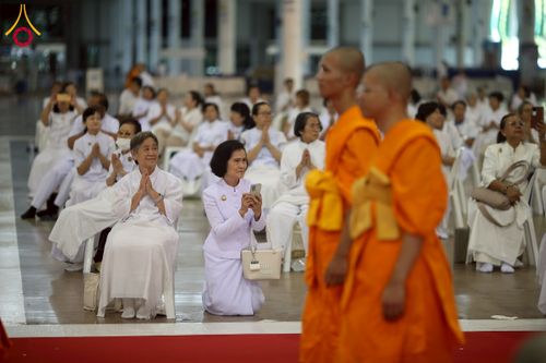 ภาพ No.237440:วันอาทิตย์ที่ 10 สิงหาคม พ.ศ.2568 พิธีมอบใบประกาศเกียรติคุณ โครงการสอบบาลี "ฉลองแชมป์" บูชาธรรม 80 ปี หลวงพ่อธัมมชโย ประจำปี 2568 และ พิธีมอบดวงแก้วสามเณรทรงบาลีไวยากรณ์ ณ สภาธรรมกายสากล วัดพระธรรมกาย ปทุมธานี