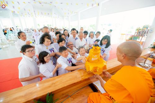 ภาพ No.263592:วันที่ 23 ตุลาคม พ.ศ. 2568 พิธีทอดกฐินสามัคคี เพื่อปรับปรุงและต่อเติมอาคารอเนกประสงค์ และพิธีทอดกฐินสามัคคีทั่วไทย 30,000 วัด ณ ศูนย์ปฏิบัติธรรมโพธารามราชบุรี ตำบลเขาชะงุ้ม อำเภอโพธาราม จังหวัดราชบุรี