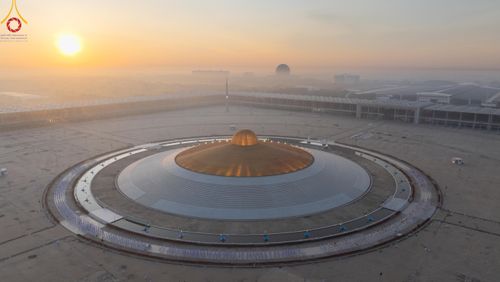 ภาพ No.180539:พิธีบรรพชาอุปสมบท โครงการอุปสมบทบูชาธรรมมหาปูชนียาจารย์ ประจำปีพุทธศักราช 2567 วันเสาร์ที่ 7 ธันวาคมพ.ศ. 2567 ณ วัดพระธรรมกาย จ.ปทุมธานี