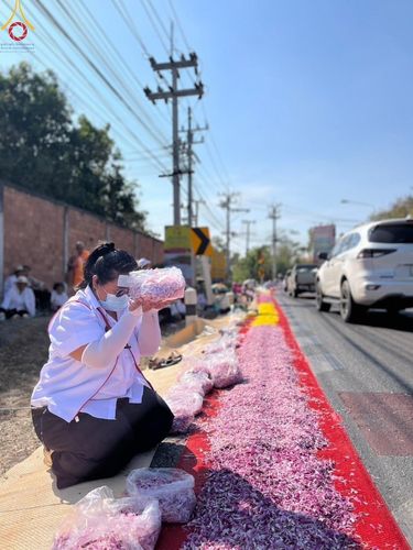 ภาพ No.206545:V.54 สารพัดV สารพัดดี ที่บางปลา ในโครงการธรรมยาตรา กตัญญูบูชา มหาปูชนียาจารย์ พระมงคลเทพมุนี(สด จนฺทสโร) พระผู้ปราบมาร อนุสรณ์สถาน 7 แห่ง ปีที่ 13 ระหว่างวันที่ 2-31 มกราคม พ.ศ. 2568