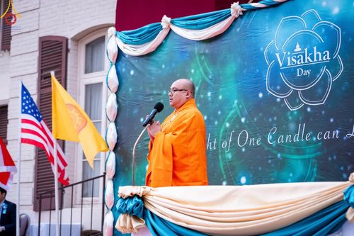 ภาพ No.138255:วิสาขบูชานานาชาติ วัดพระธรรมกายแคลิฟอร์เนีย ประเทศสหรัฐอเมริกา วันพุธที่ 22 พฤษภาคม พ.ศ. 2567