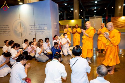 ภาพ No.217403:วันเสาร์ที่ 12 เมษายน พ.ศ. 2568 พิธีฉลองชัยชิตังเม สวดธัมมจักกัปวัตนสูตร ครบ 7,277,818,181 จบ ณ วัดพระธรรมกาย จังหวัดปทุมธานี