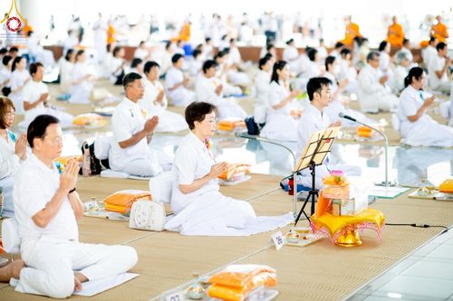 ภาพ No.213270:วันศุกร์ที่ 28 มีนาคม พ.ศ. 2568 (วันพระ แรม 15 ค่ำ เดือน 4) พิธีบุพเปตพลี ครั้งที่ 161 ร่วมอุทิศบุญแด่หมู่ญาติที่ล่วงลับไปแล้ว และสืบทอดอายุพระพุทธศาสนา ณ หอฉันคุณยายอาจารย์ฯ วัดพระธรรมกาย