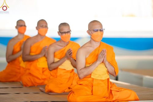 ภาพ No.131590:พิธีร่วมบุญบรรพชาสามเณร 5,000 รูป ณ บ้านแก้วเรือนทองคุณยาย สภาธรรมกายสากล วัดพระธรรมกาย วันเสาร์ที่ 23 มีนาคม พ.ศ. 2567