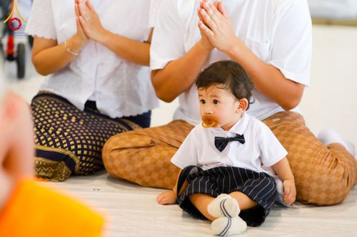 ภาพ No.134978:พิธีถวายบาตรแด่นาคธรรมทายาท ในโครงการบรรพชาสามเณรฟื้นฟูพระพุทธศาสนาทั่วไทย ณ สภาธรรมกายสากล วัดพระธรรมกาย จ.ปทุมธานี วันเสาร์ที่ 6 เมษายน พ.ศ. 2567