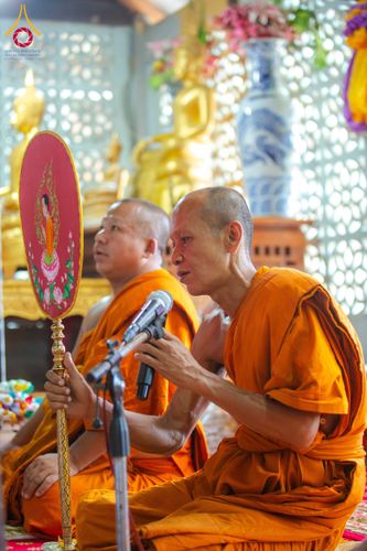 ภาพ No.170010:พิธีทอดกฐิน ณ วัดเขาสมอระบัง จ.เพชรบุรี ในโครงการกฐินสามัคคีทั่วไทย 30,000 วัด บูชาธรรม 80 ปี หลวงพ่อธัมมชโย โดยคณะศิษยานุศิษย์วัดพระธรรมกาย วันที่ 26 ตุลาคม พ.ศ. 2567