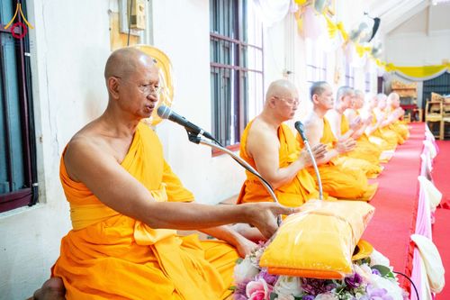 ภาพ No.197283:พิธีทอดผ้าป่าทำนุบำรุงศาสนสถาน ณ วัดอัมพวัน ตำบลบางม่วง อำเภอบางใหญ่ จังหวัดนนทบุรี ในโครงการธรรมยาตรา กตัญญูบูชา มหาปูชนียาจารย์ พระมงคลเทพมุนี(สด จนฺทสโร) พระผู้ปราบมาร อนุสรณ์สถาน 7 แห่ง ปีที่ 13 วันที่ 17 มกราคม พ.ศ. 2568