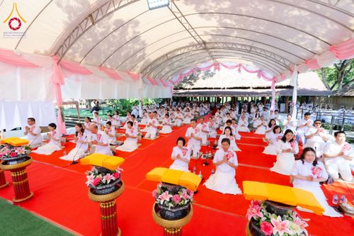 ภาพ No.174716:พิธีทอดกฐิน ศูนย์ปฏิบัติธรรมนานาชาติปาย อำเภอปาย จังหวัดแม่ฮ่องสอน พิธีวางดวงแก้ว โปรยรัตนชาติ สถาปนาอาคารปฏิบัติธรรม 80 ปี ครูบาไชยบูลย์ (หลวงพ่อธัมมชโย) วันที่ 27 ตุลาคม พ.ศ. 2567