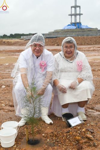 ภาพ No.100434:พิธีทอดกฐินสามัคคี และพิธีเทฐานรากอาคาร สร้างโรงทานหมู่บ้านปฎิบัติธรรม ณ ศูนย์อบรมเยาวชนปัตตานี วันที่ 26 พฤศจิกายน พ.ศ. 2566