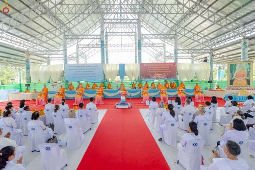 ภาพ No.249385:วันที่ 28 กันยายน พ.ศ. 2568 พิธีทอดผ้าป่าแผ่นบันมงคลมหาเศรษฐี อาคาร 80 ปี หลวงพ่อธัมมชโย ณ ศูนย์ปฏิบัติธรรมวิหารแดง ต.เจริญธรรม อ.วิหารแดง จ.สระบุรี