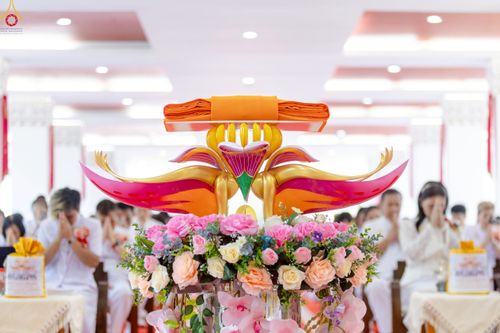 ภาพ No.260288:วันที่ 18 ตุลาคม พ.ศ. 2568 พิธีทอดกฐินสามัคคีทั่วไทย 30,000 วัด โดยคณะศิษยานุศิษย์ บูชาธรรม 81 ปี หลวงพ่อธัมมชโย ณ วัดกิ่วลม ต.บ่อหลวง อ.ฮอด จ.เชียงใหม่