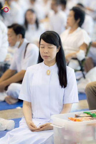 ภาพ No.223342:วันวิสาขบูชา วันอาทิตย์ที่ 11 พฤษภาคม พ.ศ. 2568 พิธีตักบาตร และปฎิบัติธรรม ณ สภาธรรมกายสากล วัดพระธรรมกาย