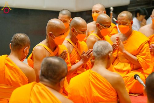 ภาพ No.62113:พิธีอุปสมบทในโครงการอุปสมบทหมู่ บูชาธรรมหลวงพ่อธัมมชโย พ.ศ.2567 ณ อุโบสถ วัดพระธรรมกาย จ.ปทุมธานี วันที่ 13-15 เมษายน พ.ศ. 2567