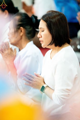 ภาพ No.189720:พิธีทอดผ้าป่าทำนุบำรุงศาสนสถาน ในโครงการธรรมยาตรา กตัญญูบูชา มหาปูชนียาจารย์ พระมงคลเทพมุนี(สด จนฺทสโร) พระผู้ปราบมาร อนุสรณ์สถาน 7 แห่ง ปีที่ 13 ณ วัดใหม่พิบูลย์ผล ต.บางเลน อ.สองพี่น้อง จ.สุพรรณบุรี วันที่ 5 มกราคม พ.ศ. 2568