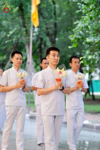 ภาพ No.223572:วันที่ 11 พฤษภาคม พ.ศ. 2568 พิธีบรรพชาของอุบาสก พิสิทธิ์ หมื่นแกล้ว  ณ วัดพระธรรมกาย